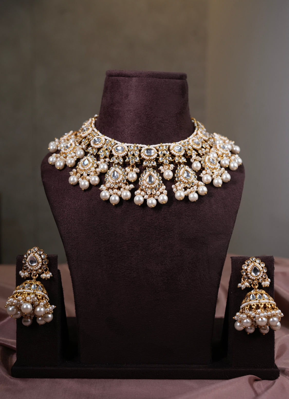 Ehsaas Kundan necklace set