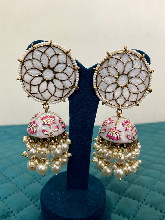 Kamal Meena Jhumka