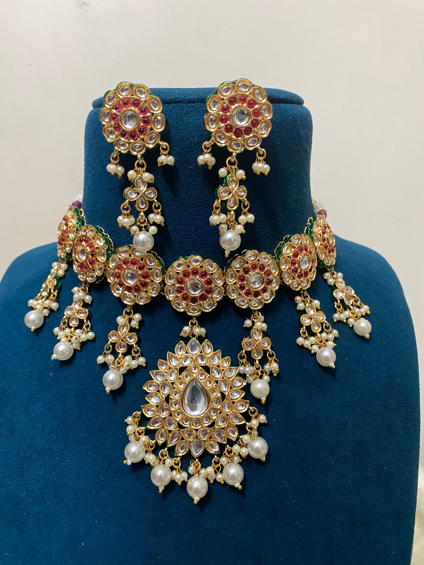 Heer Necklace Set