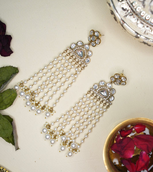 Bani pearl kundan earrings