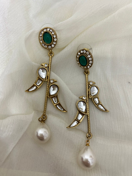 Mithu Kundan Earrings