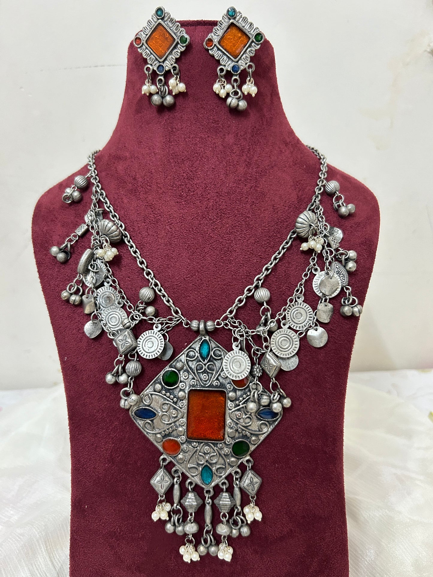 Pranita Necklace set