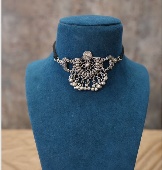 Koyal Choker