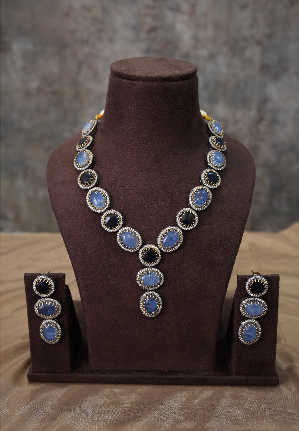 Nalini Necklace set