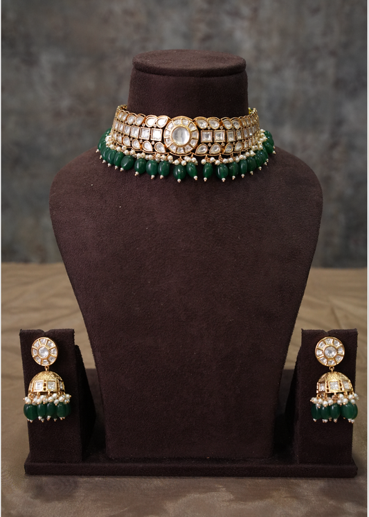 Nisha kundan choker set