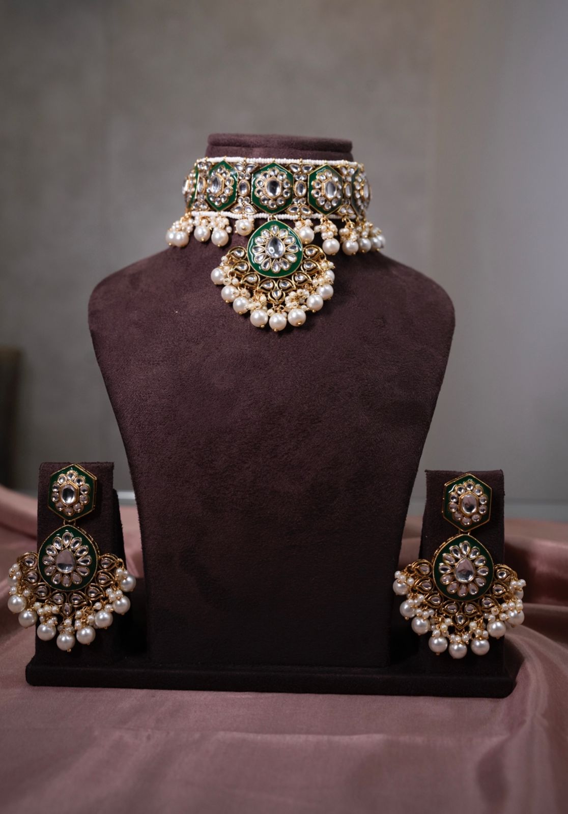 Bahaar Meenakari kundan set