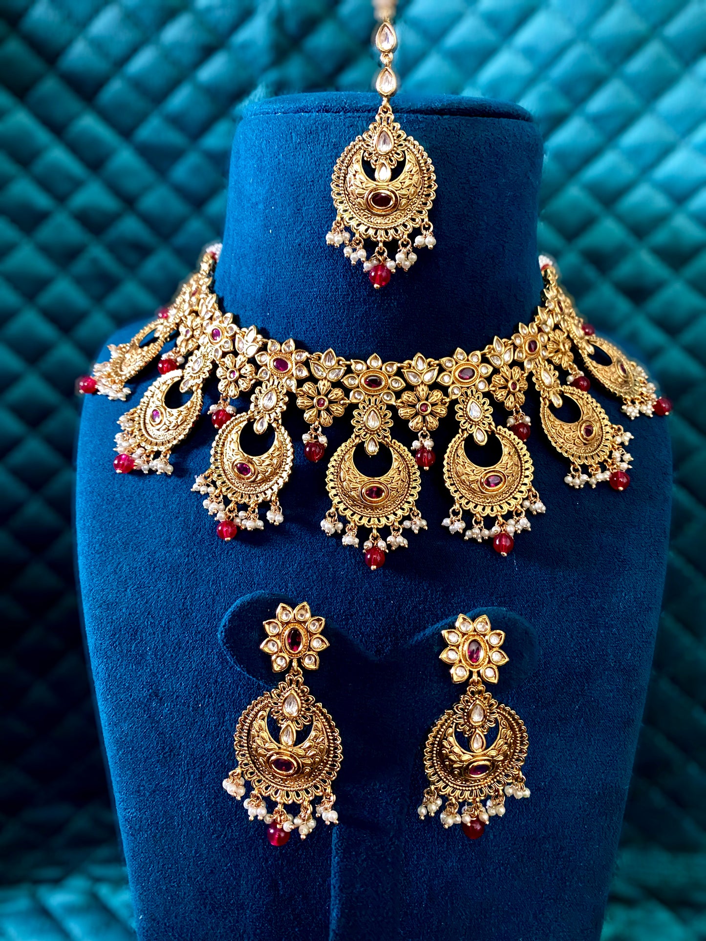 Kundan chandbali necklace